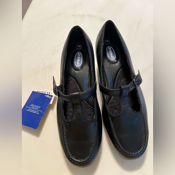 Dr. Scholl's Shoes - NWT black Mary janes